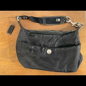 Black purse - Coach